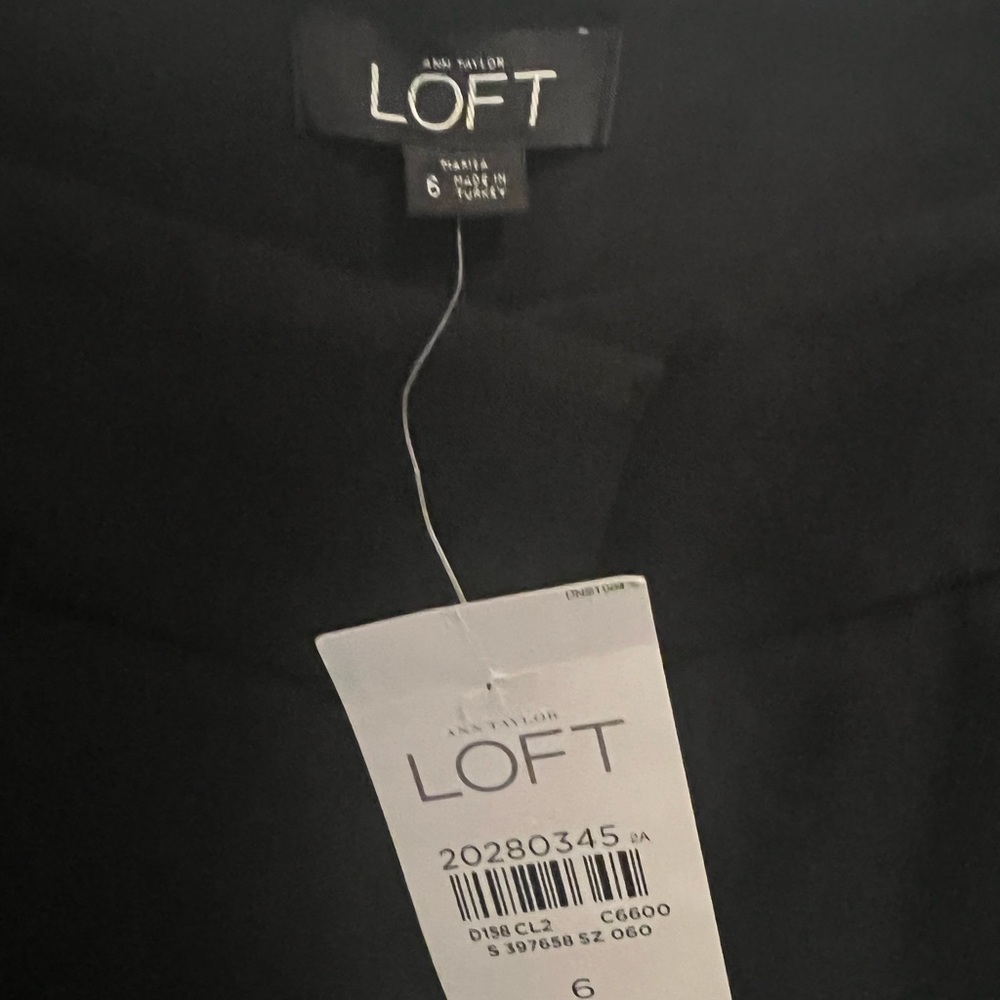 Black ANN TAYLOR LOFT pants, new with tags!